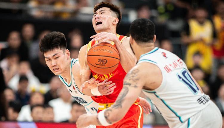 尼克斯夺冠装备销售额创全体育史纪录 前12小时订单超老鹰超级碗峰值