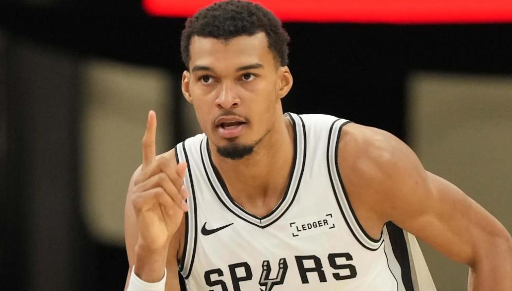 外媒曝2026NBA选秀首轮预测