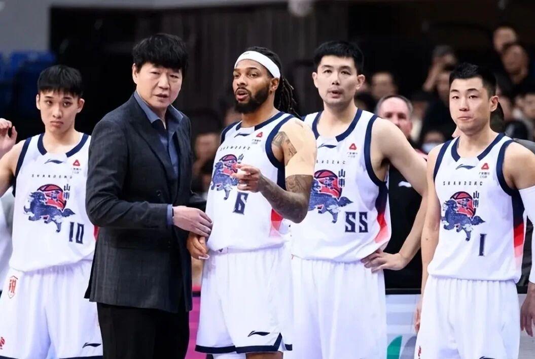 斯马特大概率跳出530万合同，东契奇亲手招募的防守搭档或将离队