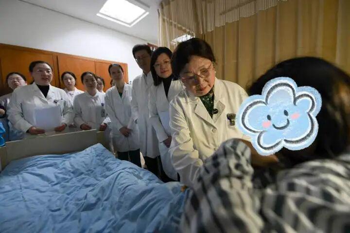 福克斯失误挨骂 称不受影响准备救赎