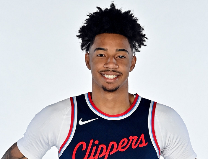 中国男篮12人名单出炉，仅一人调整，前NBA球员对手缺战
